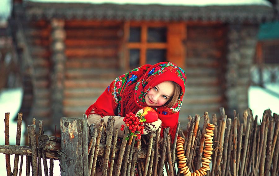 Sexy girl Women in Slavic costumes in Nantong