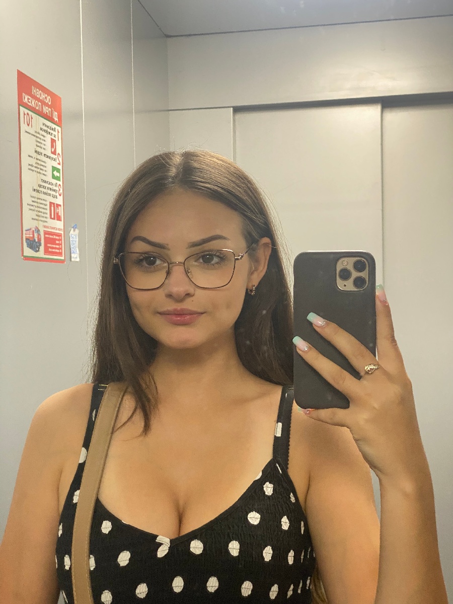 Sexy model Stacy in Nantong